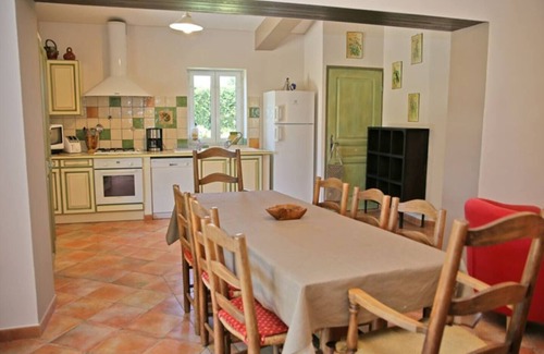 Villedieu Apartment | Gite de l'Olivier 8 persons with swimming pool and garden in Provence !