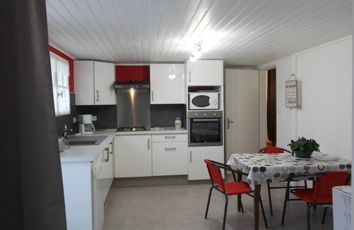 Tizac-de-Lapouyade House | Gite de la Broitelière