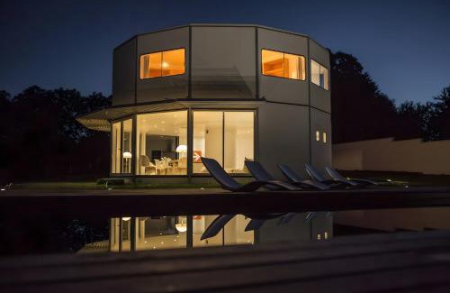 Angoisse House | Gite Design La Station