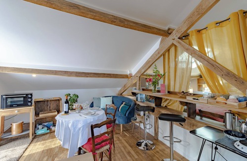 Nailhac House | Gîte du Roy Chassaignas', terrace with stunning views and Wi-Fi.”