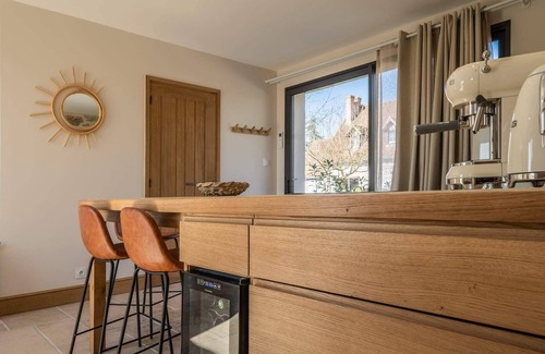 Mery-sur-Cher Cottage | Gîte-Exclusive-Ensuite with Shower-Countryside view