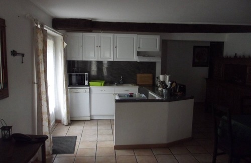 Vaux-sur-Vienne House | Gite Familiale : « un Jour ici Vaut Mieux que Mille Ailleurs »