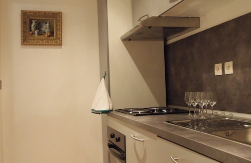 Floirac House | Gite Fonteneau Charming house 35 minutes from Bordeaux by streetcar or bus