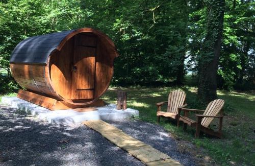 Outines House | Gite Insolite "La Roulotte des Elfes", Au Milieu de Nulle Part