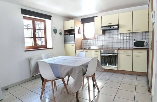 Eguisheim Apartment | Gite Le Bretzel in the heart of the historic center