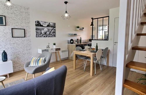 Pleneuf-Val-Andre House | Gite - Le Green - Maison avec Terrasse dans parc avec piscine proche plages et Golf