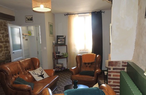 Mortagne-au-Perche House | GÎTE LES 3 FOUGÈRES classified 3 stars: historic center of Mortagne