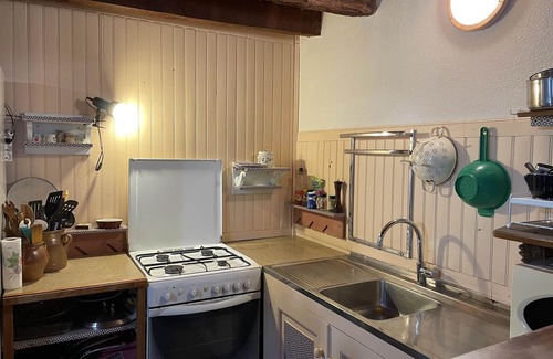 Noyant-d'Allier Cottage | Gite Noyant-d'Allier, 3 bedrooms, 9 persons