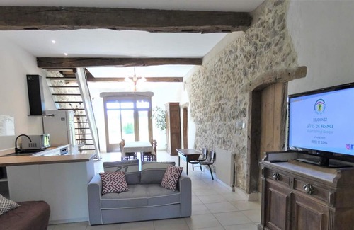 Saint-Lon-les-Mines House | Gite Saint-Lon-les-Mines, 3 bedrooms, 7 persons