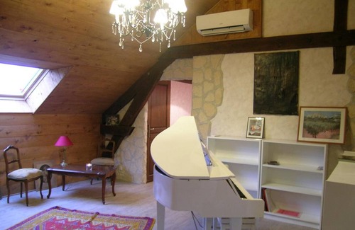 Saint-Hilaire Cottage | Gite Saint-Hilaire, 5 bedrooms, 15 persons