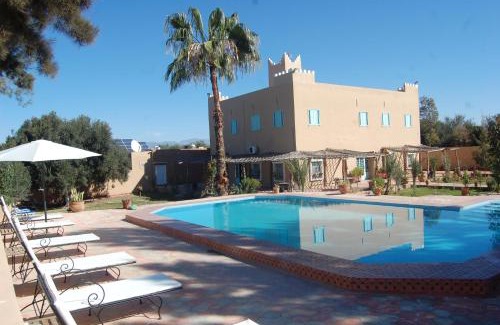Issen Hotel | Gite Souss