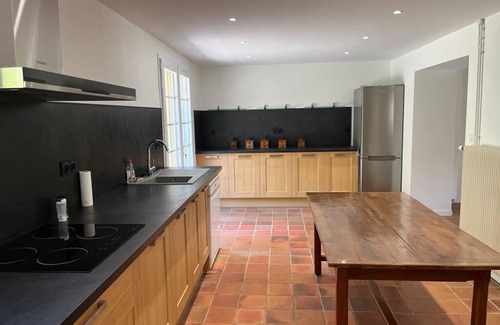 Parigne-lʼEveque House | Gite Spacieux au Calme à 10 min du Mans