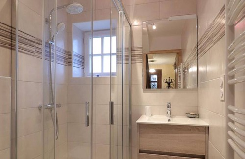 Tinchebray-Bocage Cottage | Gite Tinchebray-Bocage-Frênes, 4 bedrooms, 10 persons