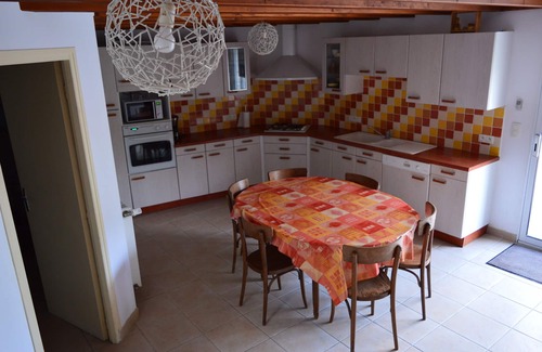 Savigne Cottage | Gite with private pool in savigné