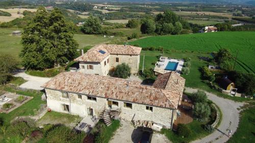 Saint-Lattier Bed & Breakfast | Gites&chambres d hôtes Les granges du Fournel