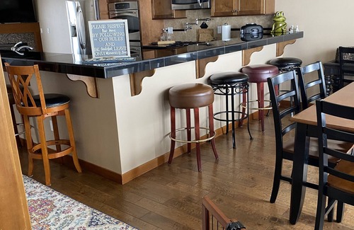 Brewster House | Give way to the charm of this Ranch-style home with room for all to enjoy. n