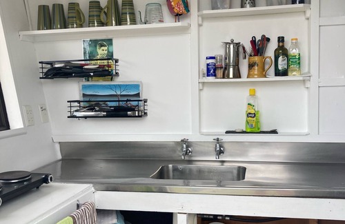 Pauanui Cabin | Glamping. Spacious and Relaxed. Super close to everything to enjoy in Pauanui.