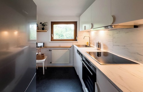 Heidenheim an der Brenz Apartment | Glass Front Apartment With Amazing View B17