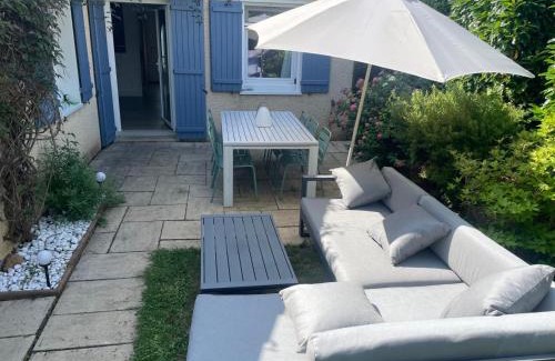 Gleize House | Gleizé cottage