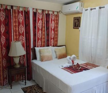 New Kingston Apartment | Glenhope Cottage