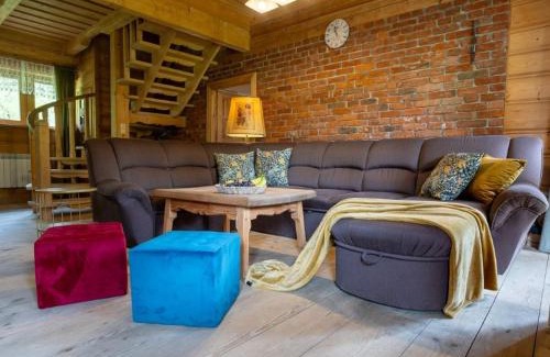 Bialy Dunajec Ski Chalet | GLICZAROWA OSADA, Chata 18 osób, Domek 8 osób NA WYŁĄCZNOŚĆ, 8 sypialni z łazienkami, spokój, przyroda, wyjątkowe miejsce