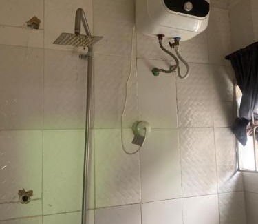 Surulere House | Glims Lounge