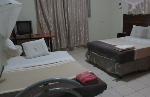 Pakwach Hotel | Global Village Hotel