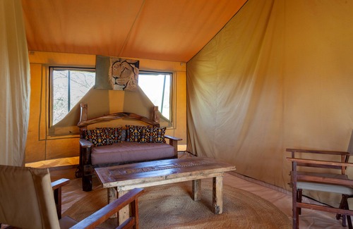 Sinoni Cabin | Gnu Ndutu Camp