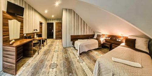 Zarki Hotel | Gościniec Jurajski