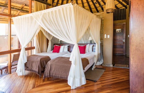 GocheGanas Cabin | GocheGanas Nature Reserve & Wellness Spa