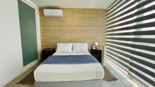 Santa Cruz Apartment | GOLD, Apartamento nuevo de 2 ambientes en Equipetrol cerca del Zoológico