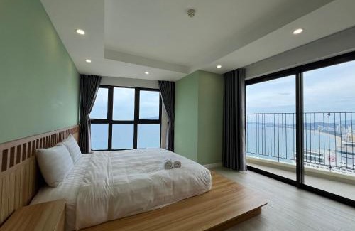Tran Phu Beach Apartment | Gold Coast Apartment Seaview
