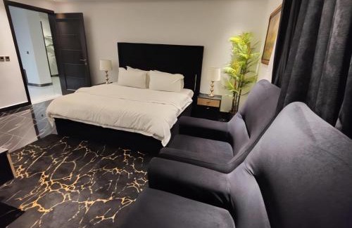 Lahore Apartment | Gold Crest Mall Luxury Apartments by NestNow in DHA Phase 4 Lahore