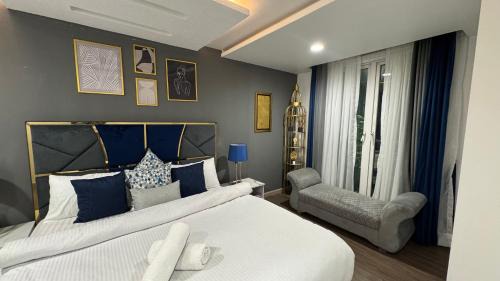 Lahore Apartment | Gold Crest Signature Family Apartments In Phase 4 - DHA Lahore