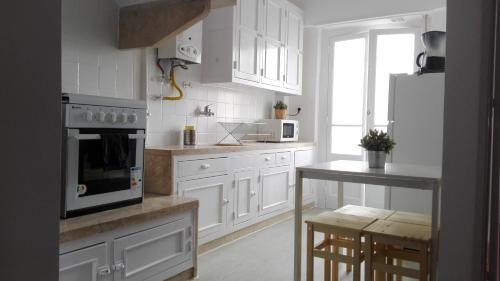Alto do Pina Apartment | Golden Apartment City Center