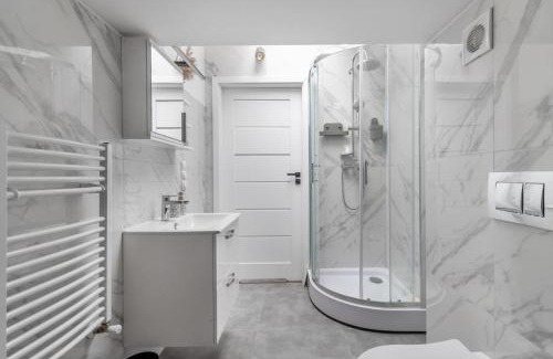 Praga Apartment | Golden Apartments Warsaw - Old Town - Marcinkowskiego #1