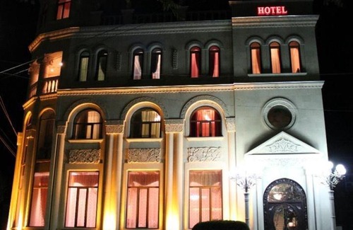 Gyumri Bed & Breakfast | Golden Apricot