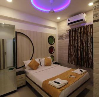 Vile Parle West Hotel | Golden Residency