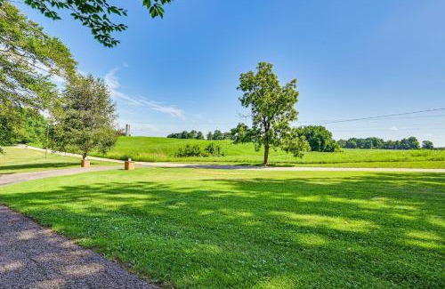 Vine Grove House | Golf Course Views and Games Galore - Vine Grove Gem!