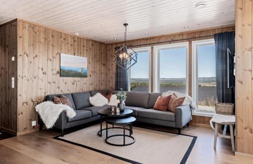 Kamben Apartment | Golsfjellet - Bualie, milevis med sykkelveier, fiske og vannaktivitet, ski inn/ut til alpinanlegg og langrennsløyper.