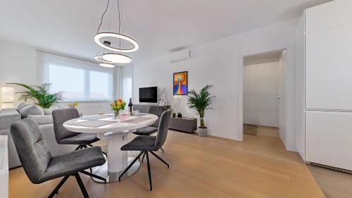 Novi Zagreb Apartment | Good Vibes