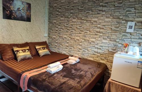 Ko Mook Bed & Breakfast | Goodluck village house