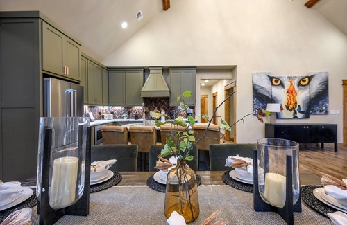 Broken Bow House | Gorgeous 3 story home, Inviting Bourbon Room, Poker table, Life-size chess, Pet Friendly