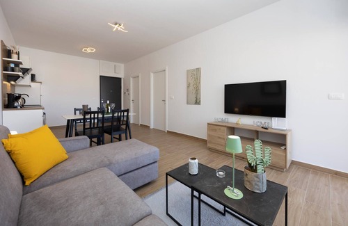 Seget Donji Apartment | Gorgeous apartment in Seget Donji with WiFi