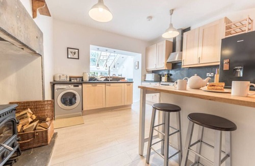 Kirkby Lonsdale House | Gorgeous Georgian family friendly property, central Kirkby Lonsdale with parking and EV charger