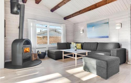 Bjert House | Gorgeous Home In Bjert With Wifi