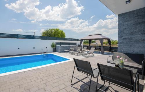 Prolozac House | Gorgeous Home In Donji Prolozac