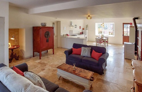 Dognen House | Gorgeous home in Dognen with WiFi