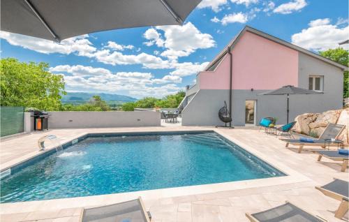 Makarska Old Town House | Gorgeous Home In Donji Vinjani