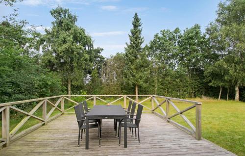 Farvang House | Gorgeous Home In Fårvang With Wifi